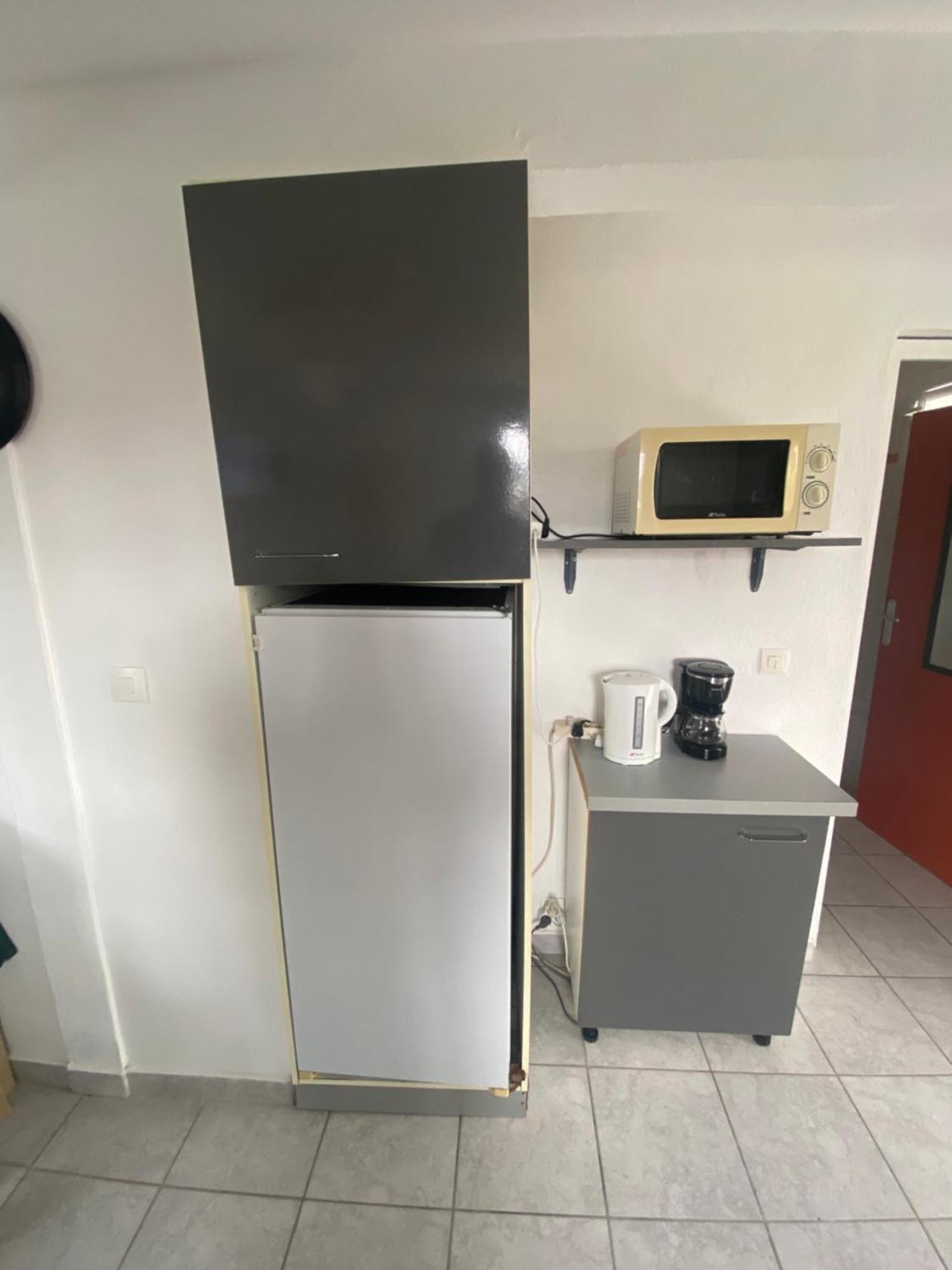 Logement De 40M2 Avec Terrasse, Moderne Et Equipe Petit-Canal 외부 사진